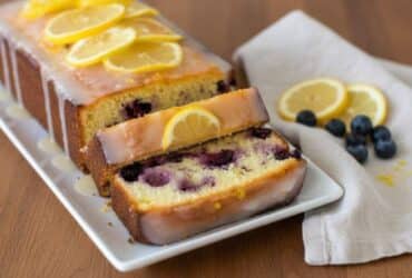 Frischer Joghurt-Zitronenkuchen mit Blaubeeren 51 5845744948978846867 121