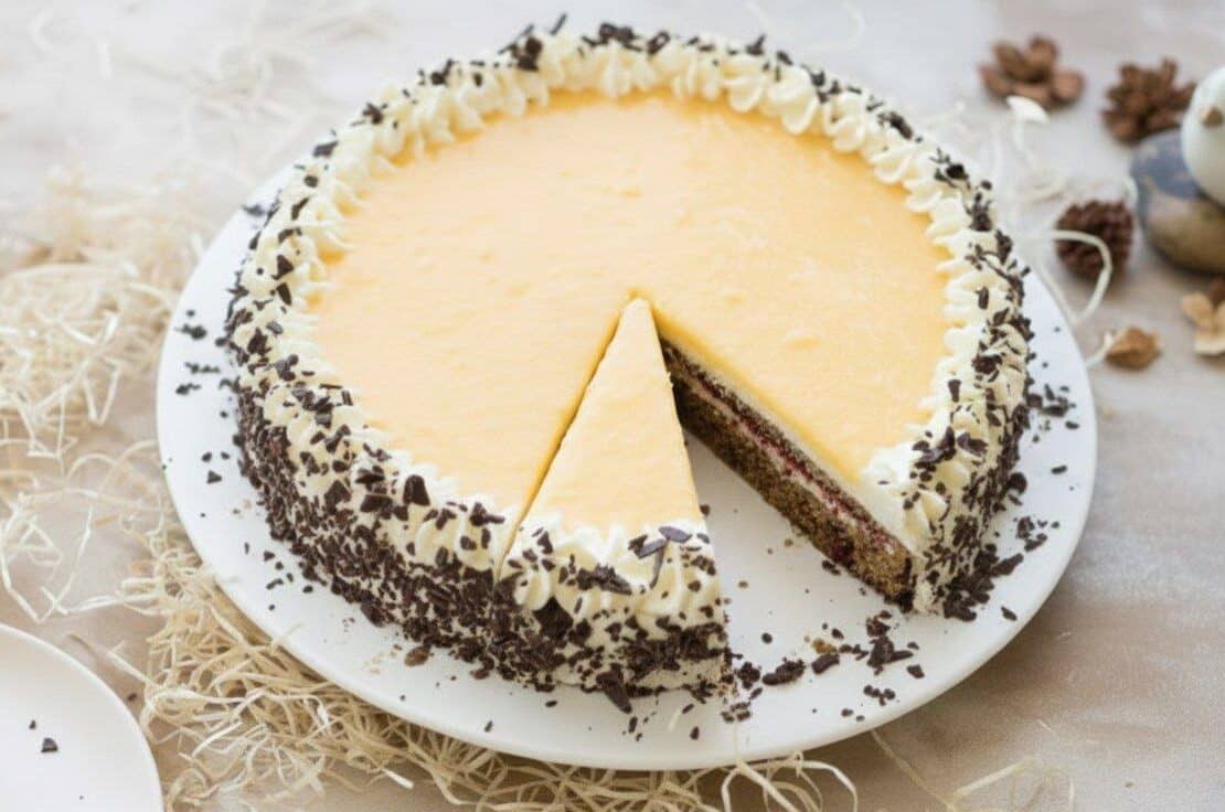 Eierlikörtorte mit Nussboden – ein zeitloser Klassiker für besondere Anlässe 25 5971983929117969422 121