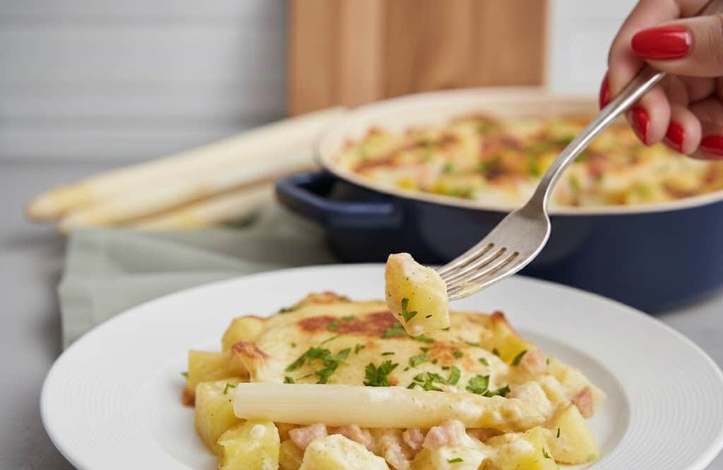 Spargelauflauf mit Kartoffeln und Schinken – Cremiger Ofengenuss für 2 Personen 31 unnamed 1 e1771480974645